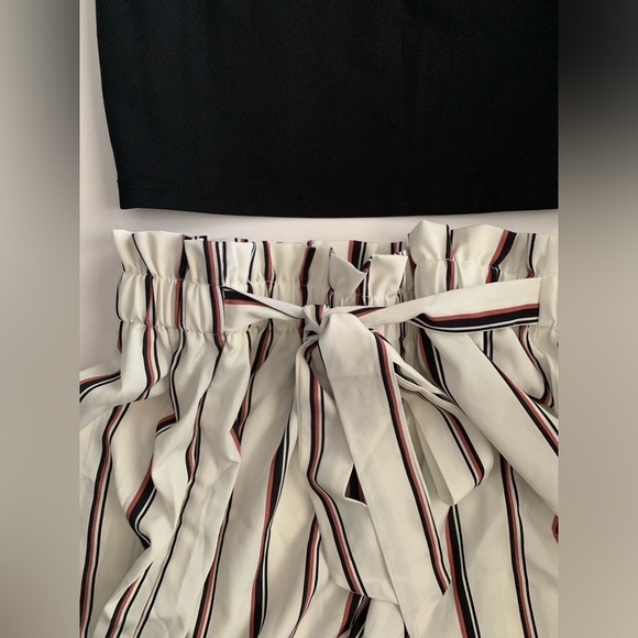 SHEIN Scallop Trim Cami Top w/ Waisted Belted Striped Shorts Set Size 0XL - Picture 4 of 5